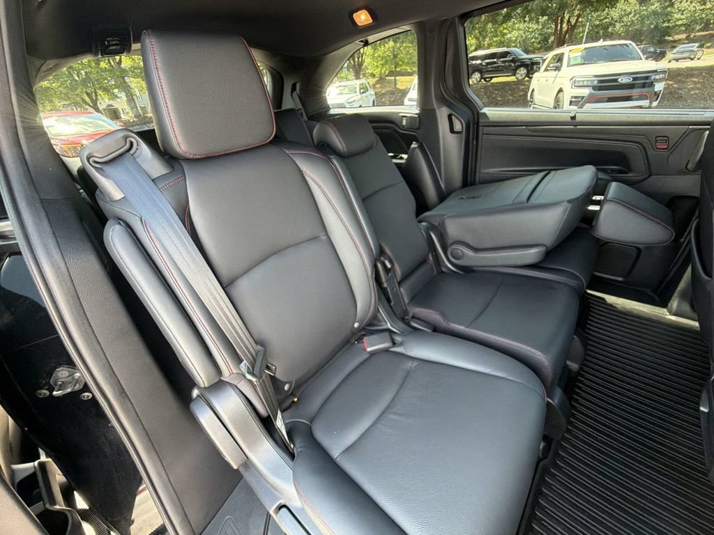 Used 2024 Honda Odyssey Sport image 28