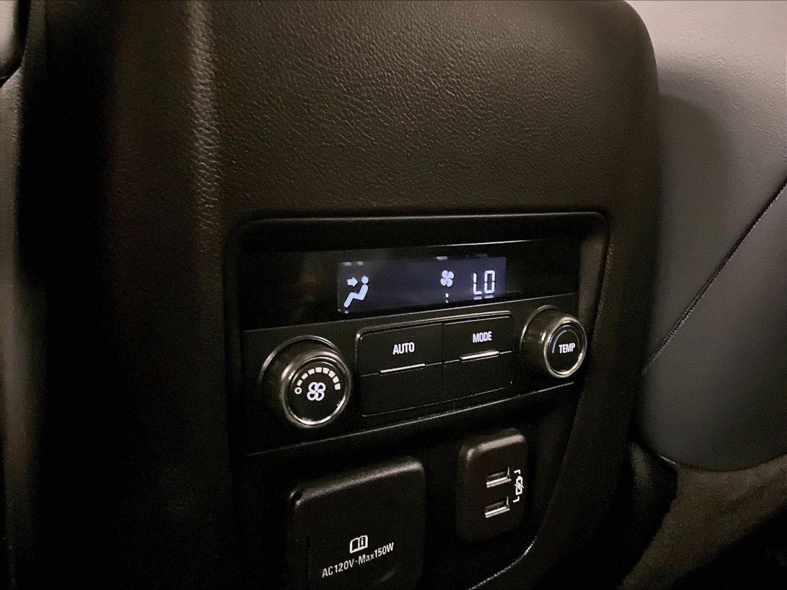 Used 2021 Buick Enclave Essence w/ Sound and Sites Package AWD/4WD image 33