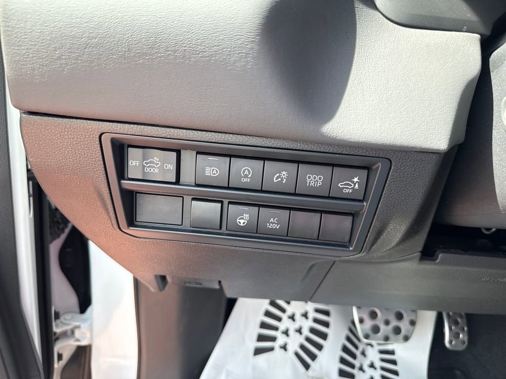 Used 2025 Toyota Tundra Platinum w/ TRD Off-Road Package image 18