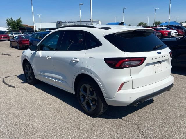 Certified 2023 Ford Escape ST-Line w/ Tech Pack #1 FWD image 4