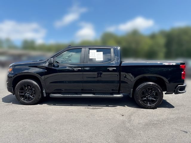 Used 2026 Chevrolet Silverado 1500 Custom w/ Turbomax Blackout Package AWD/4WD image 5