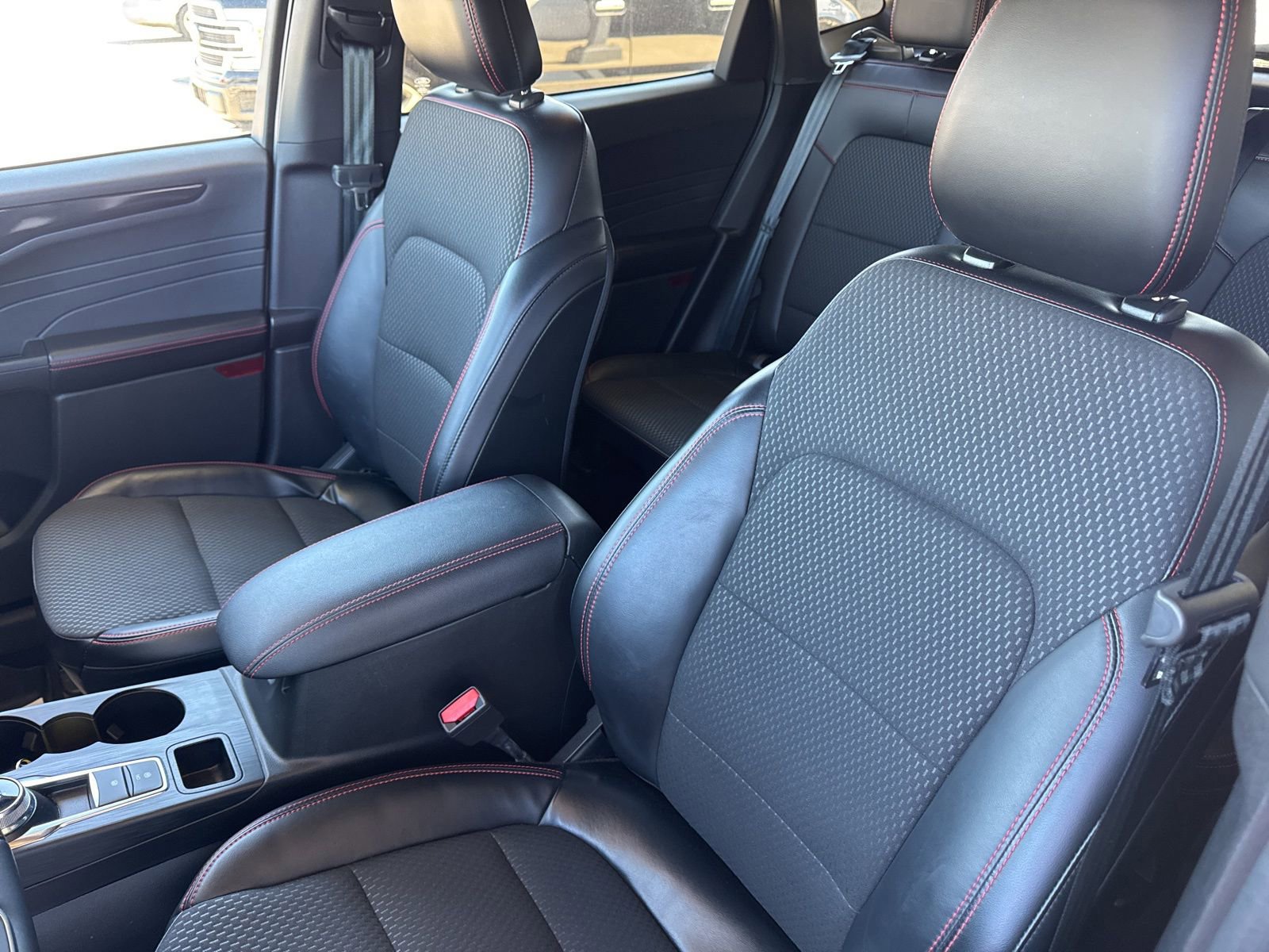 Certified 2023 Ford Escape ST-Line w/ Tech Pack #1 AWD/4WD image 25
