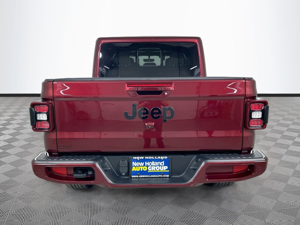 Used 2021 Jeep Gladiator Overland AWD/4WD image 9