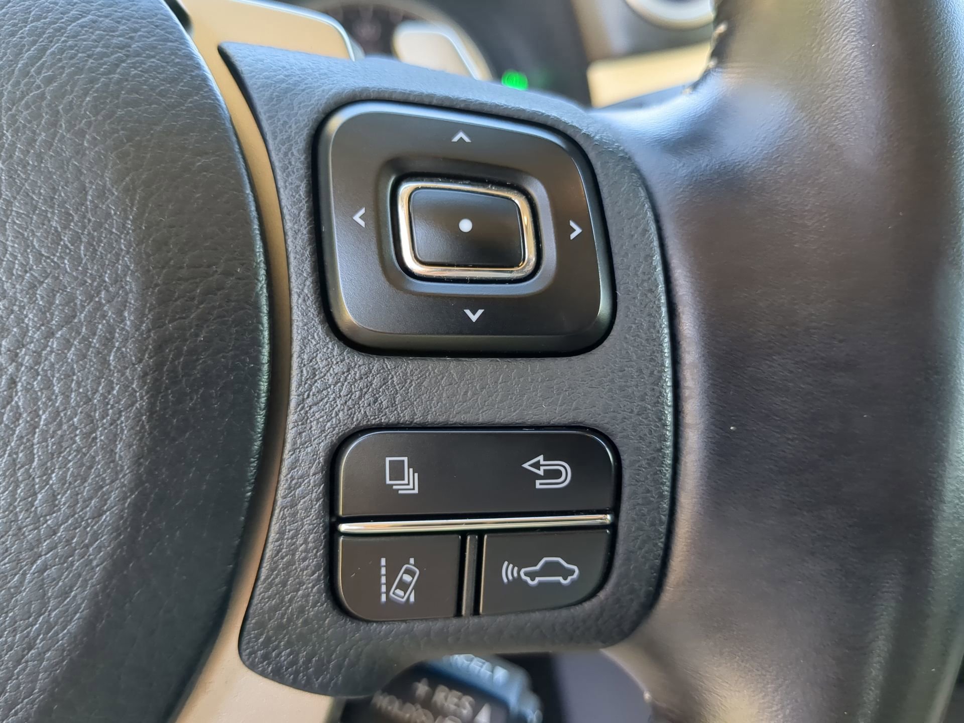 Used 2020 Lexus NX 300h AWD w/ Premium Package image 49