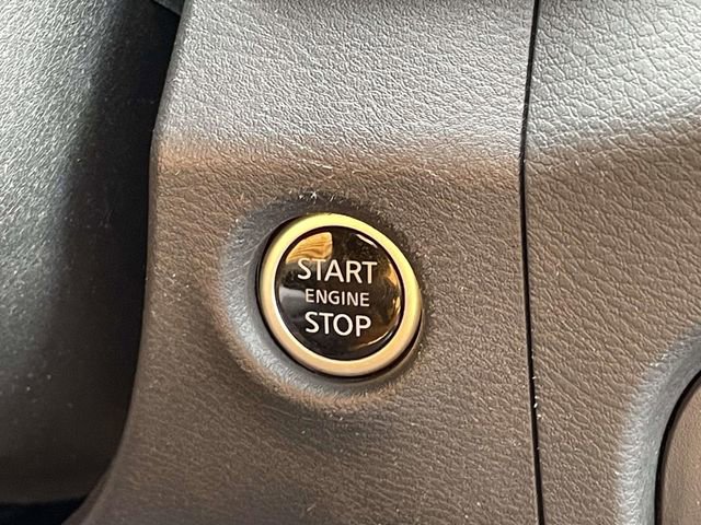 Used 2023 Nissan Frontier SV w/ SV Convenience Package image 25