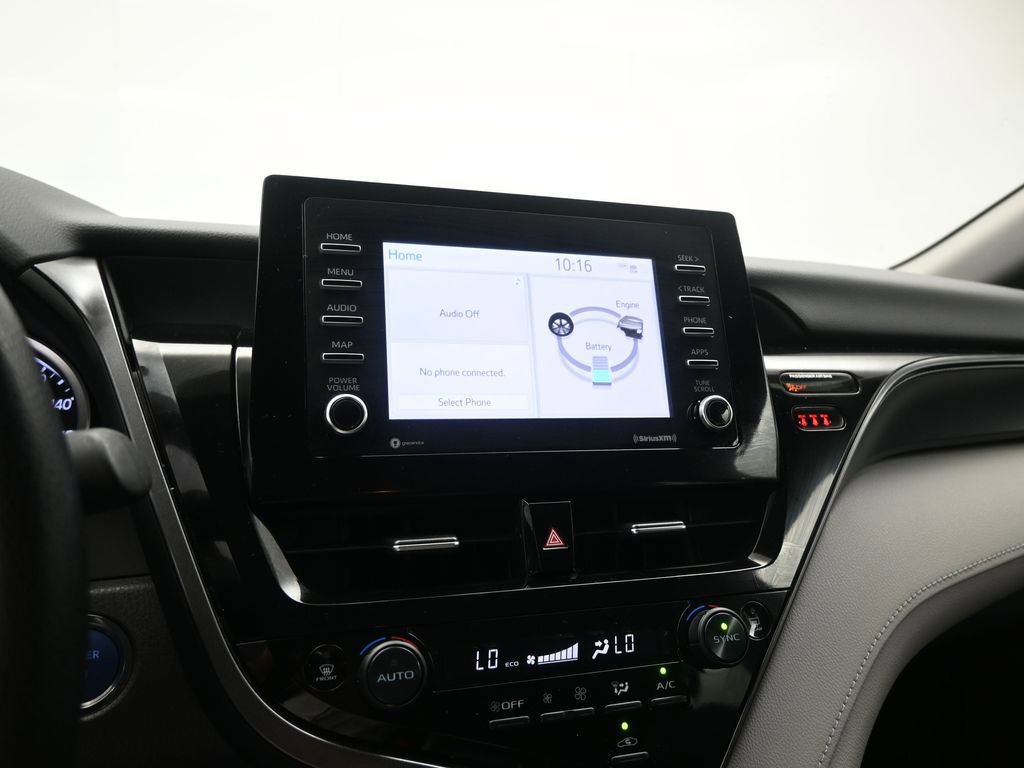 Used 2023 Toyota Camry LE image 39