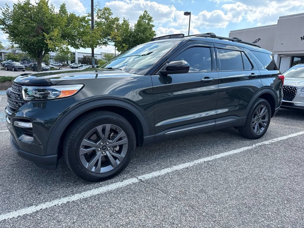 Certified 2023 Ford Explorer XLT w/ Equipment Group 202A AWD/4WD image 14