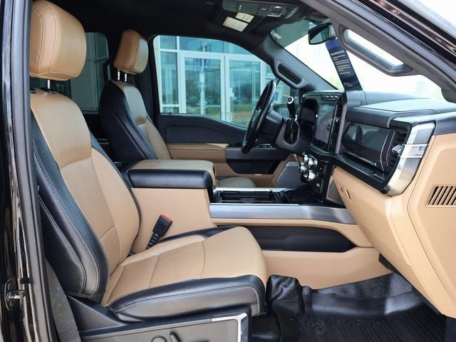 Certified 2023 Ford F250 Lariat w/ Sport Appearance Package image 16