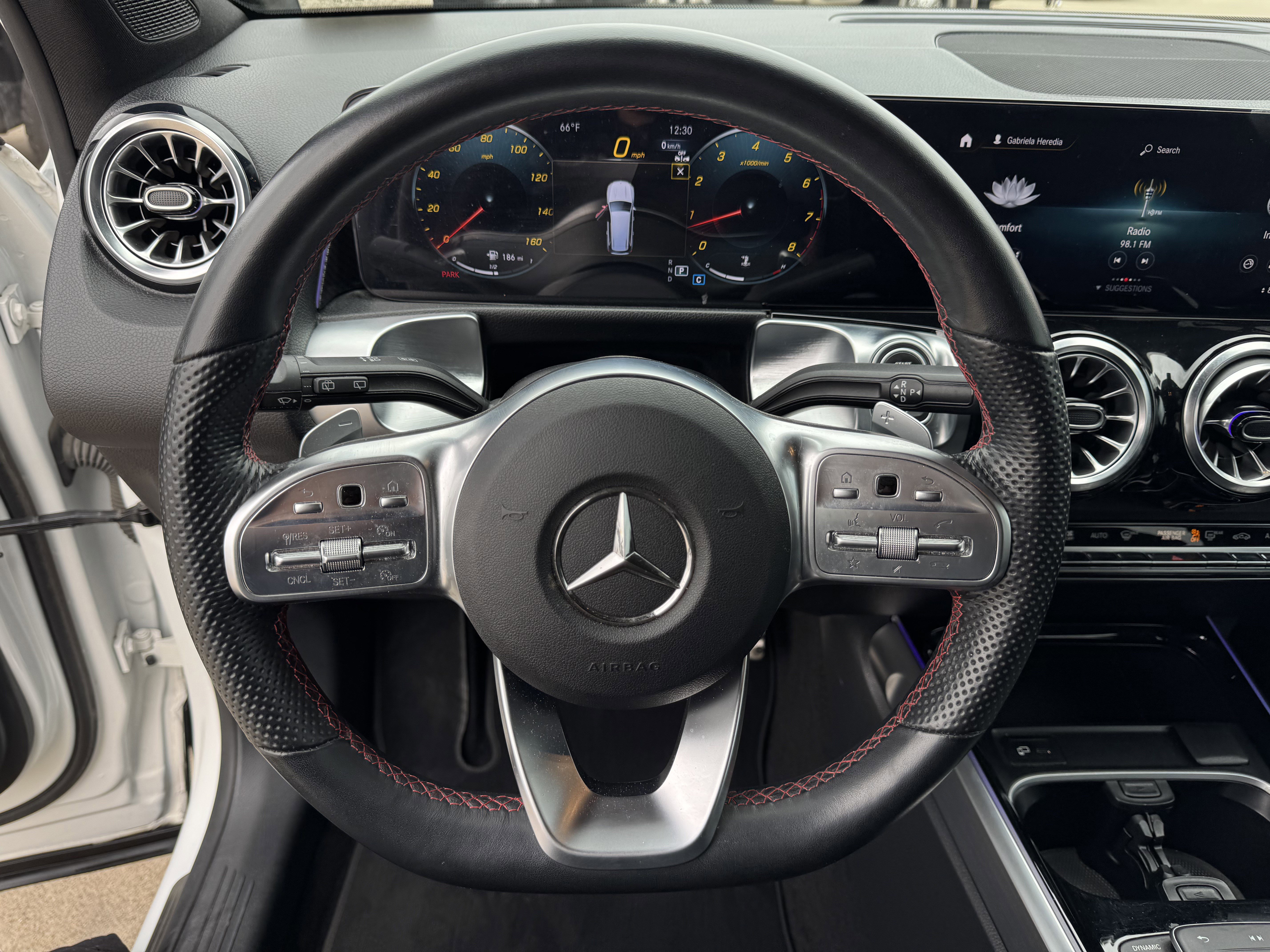 Used 2023 Mercedes-Benz GLB 250 image 18
