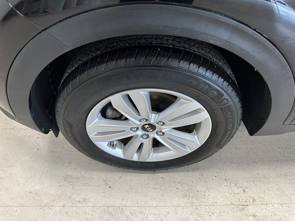 Used 2017 Kia Sportage LX image 23