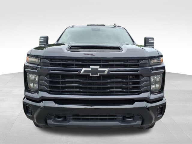 Used 2024 Chevrolet Silverado 2500 Custom w/ Custom Value Package AWD/4WD image 15