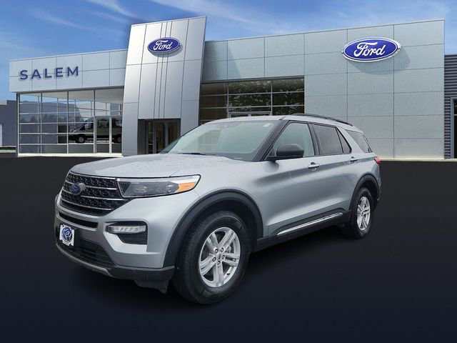 Certified 2022 Ford Explorer XLT w/ Equipment Group 202A AWD/4WD image 6