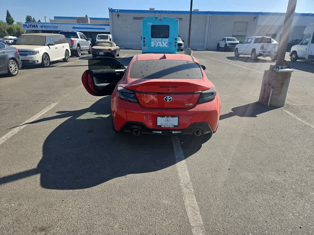 Used 2024 Toyota GR86 Premium RWD image 6