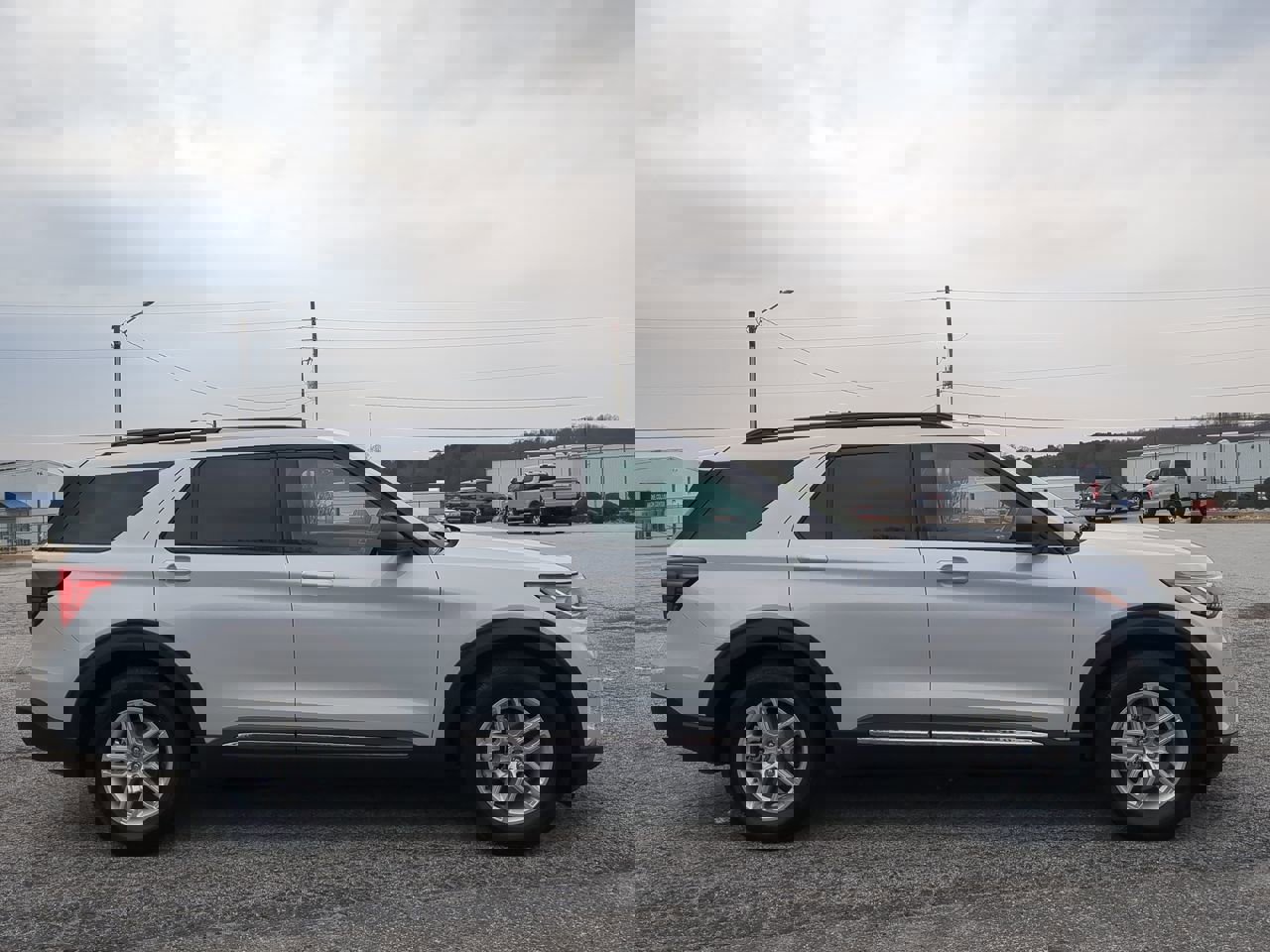 Certified 2025 Ford Explorer Active w/ Active Comfort Package video 2