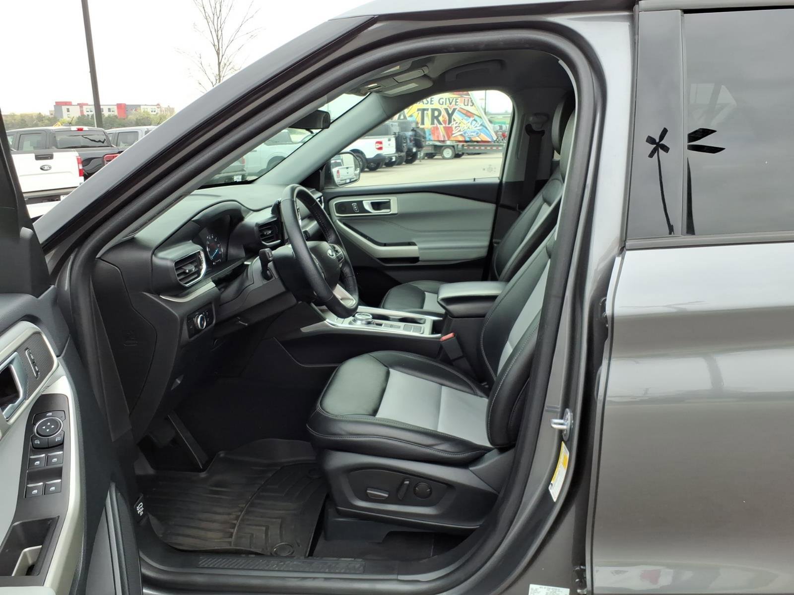 Certified 2023 Ford Explorer XLT w/ Equipment Group 202A image 12