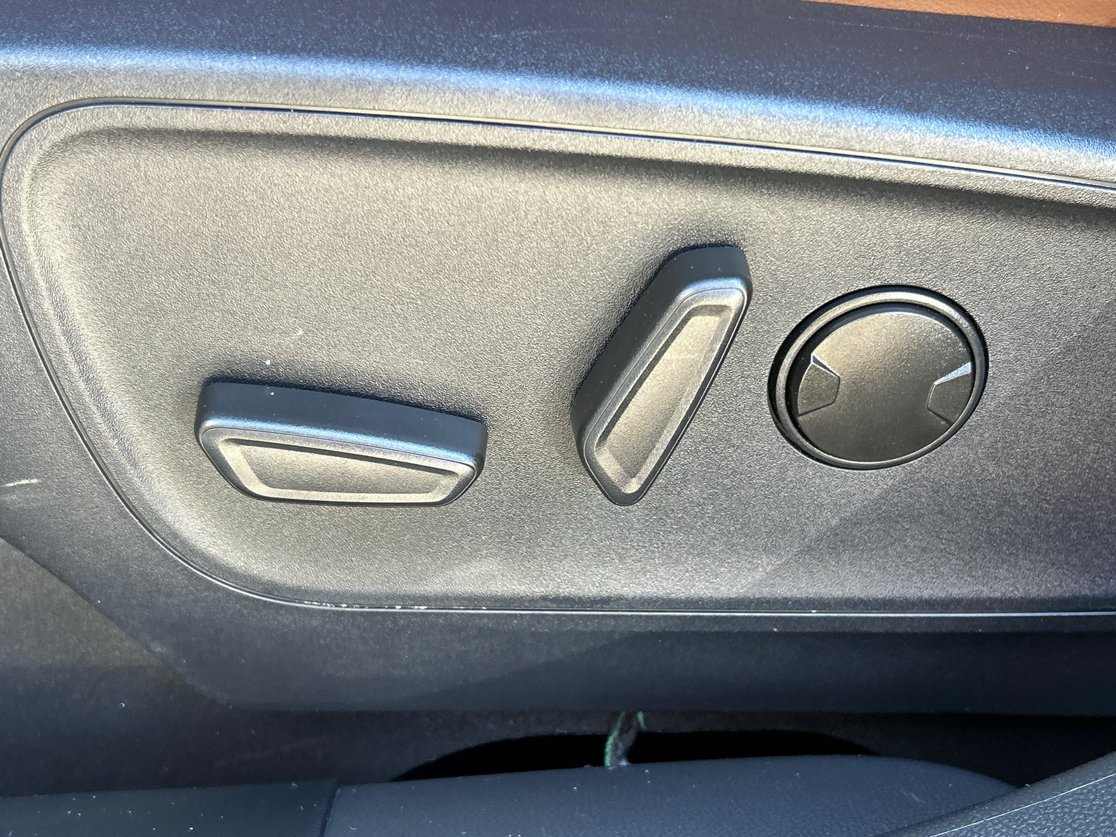 Certified 2025 Ford Bronco Sport Outer Banks w/ Outer Banks Tech Package+ AWD/4WD image 11