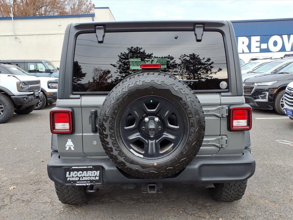 Used 2018 Jeep Wrangler Unlimited Sport image 5