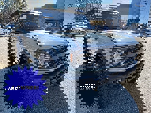 Certified 2023 Ford Bronco Badlands image 2