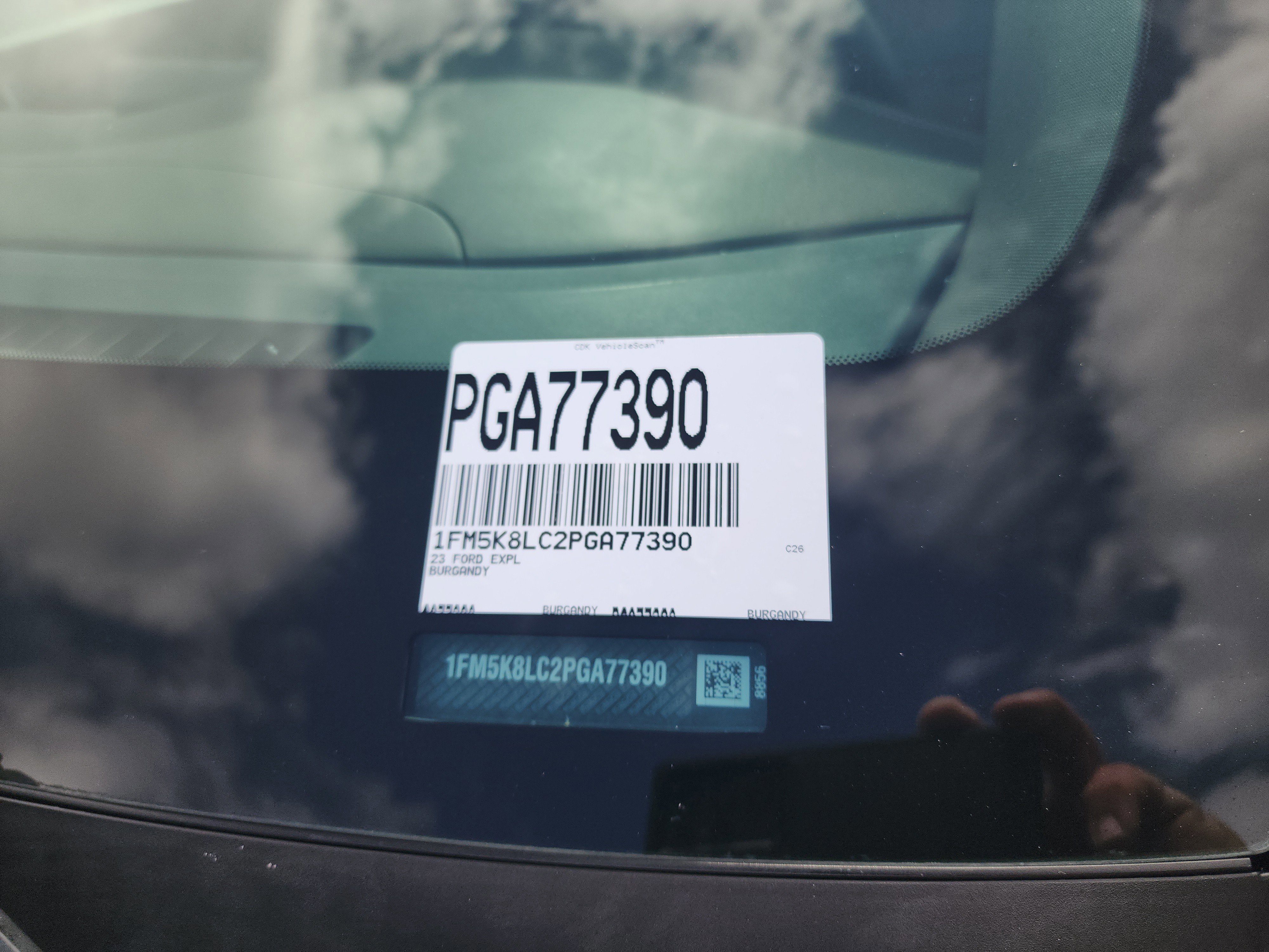 Certified 2023 Ford Explorer King Ranch w/ Class IV Trailer Tow Package image 11