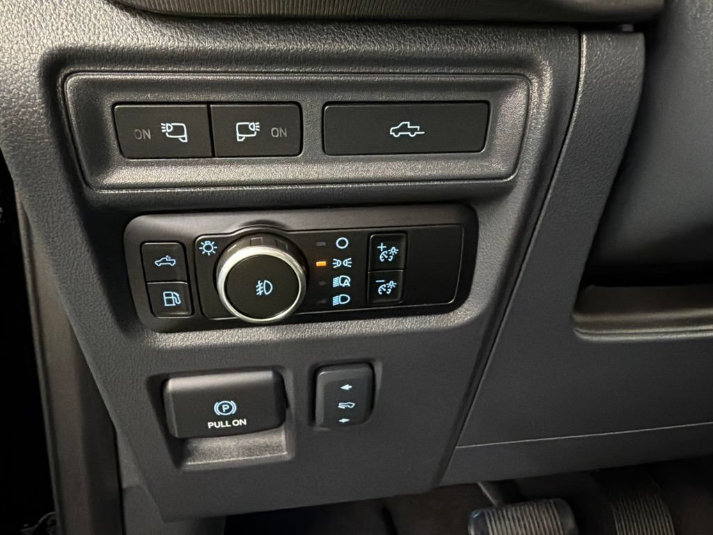 Certified 2024 Ford F150 Platinum w/ Equipment Group 702A High AWD/4WD image 26