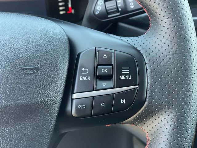 Certified 2024 Ford Escape ST-Line w/ Tech Pack #1 image 10