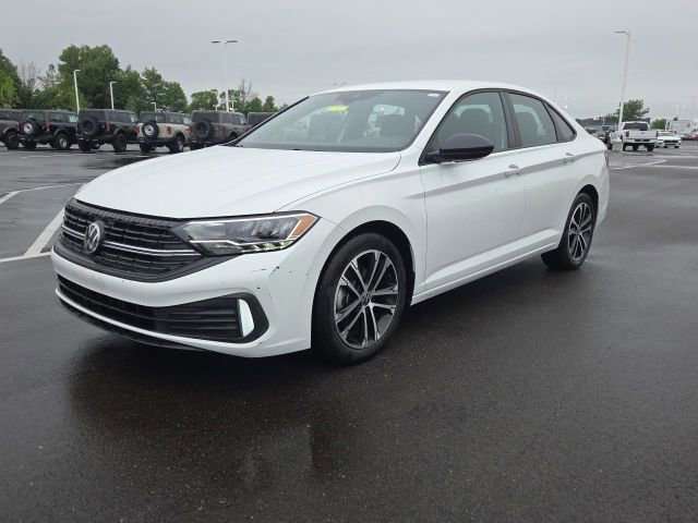 Used 2024 Volkswagen Jetta Sport FWD video 2