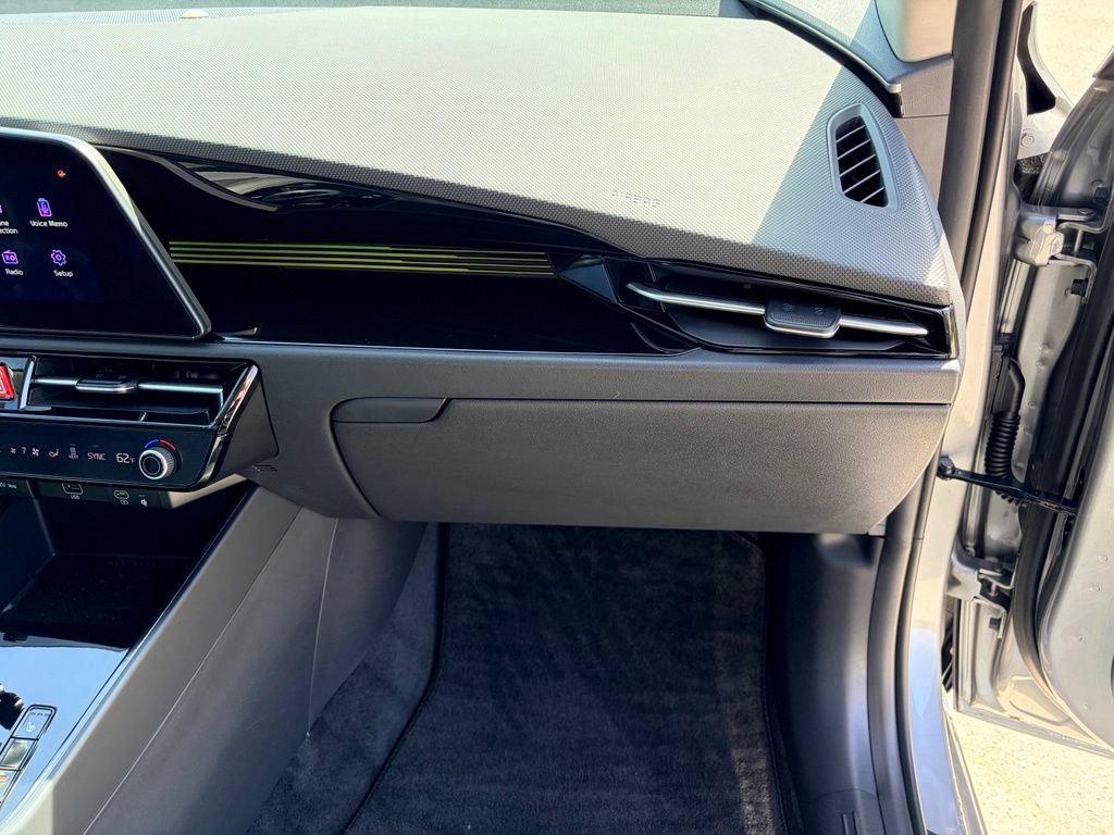 Used 2024 Kia Niro Wind FWD image 22