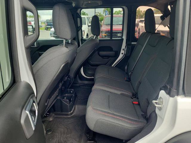 Used 2024 Jeep Wrangler Unlimited Rubicon w/ Capability Package AWD/4WD image 11