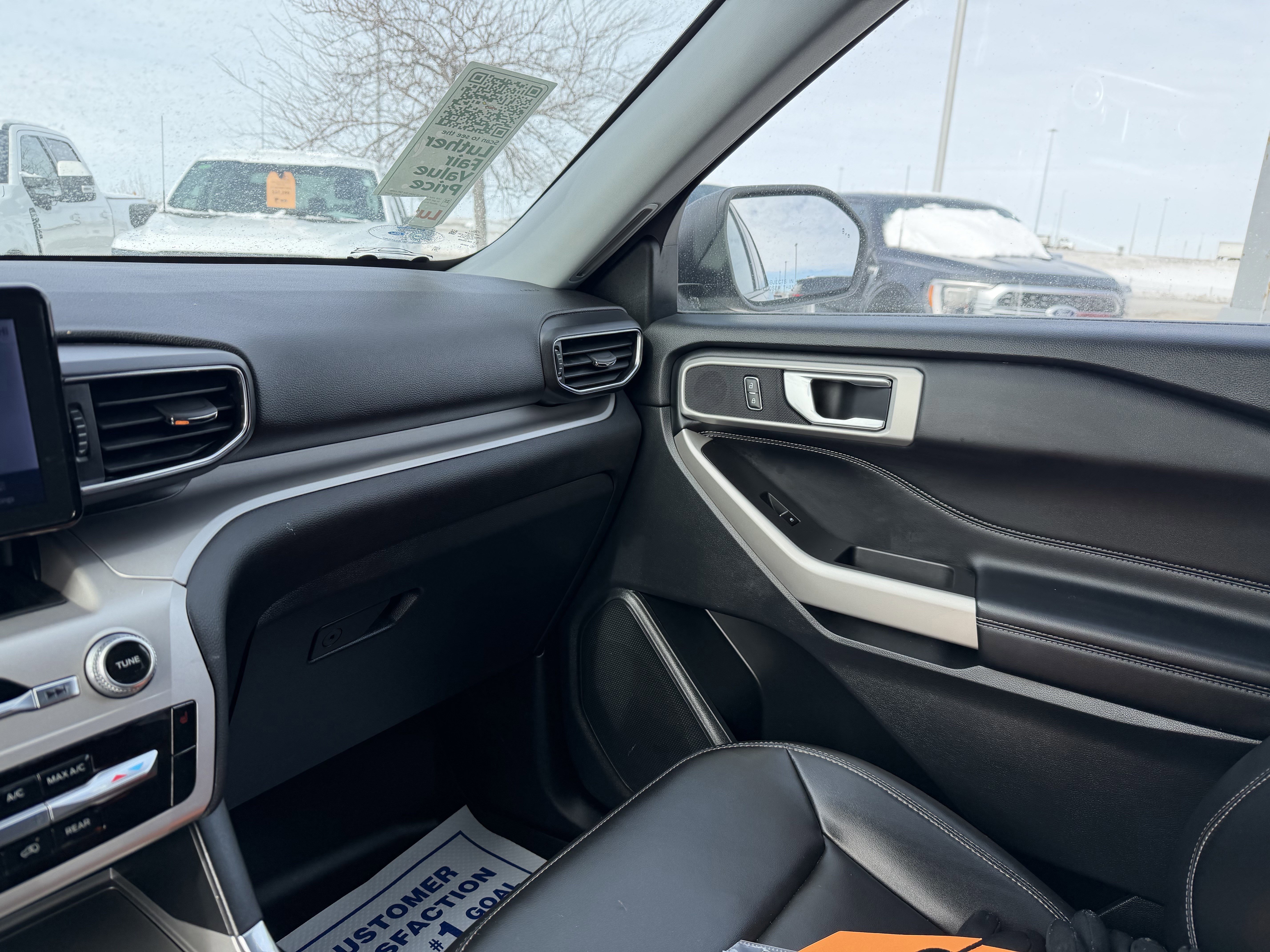 Certified 2023 Ford Explorer XLT w/ Equipment Group 202A image 11