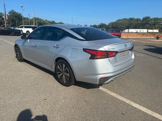 Used 2019 Nissan Altima 2.5 SV FWD image 3