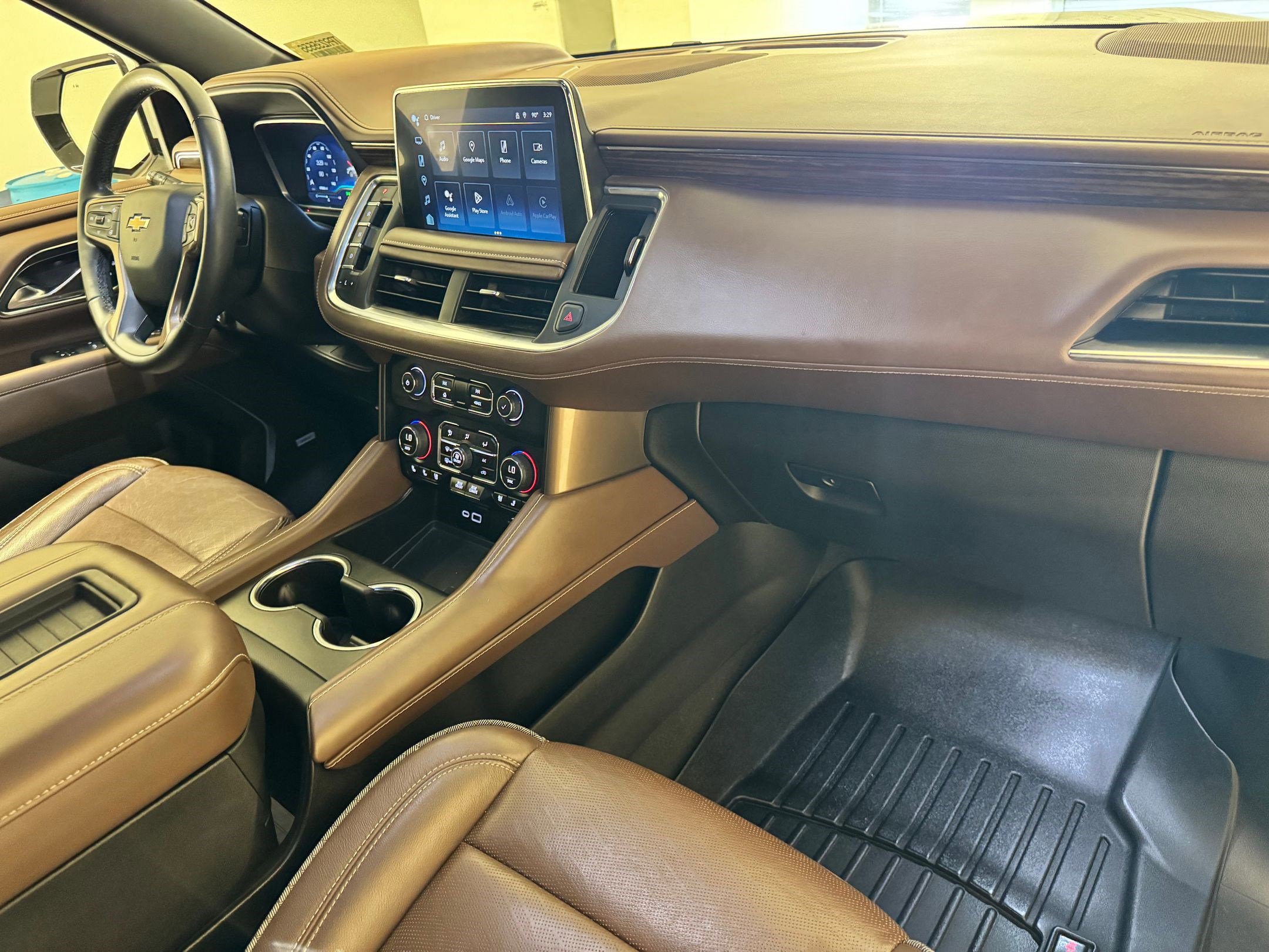 Used 2023 Chevrolet Tahoe High Country image 25