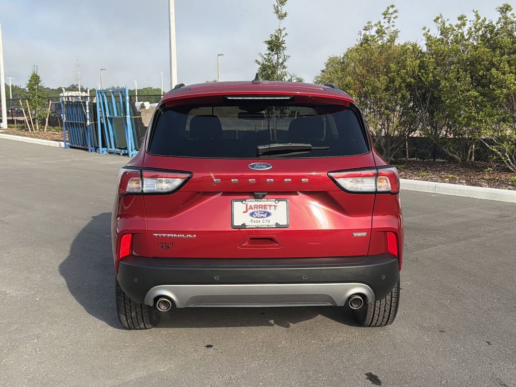 Certified 2022 Ford Escape Titanium w/ Titanium Elite Package image 5