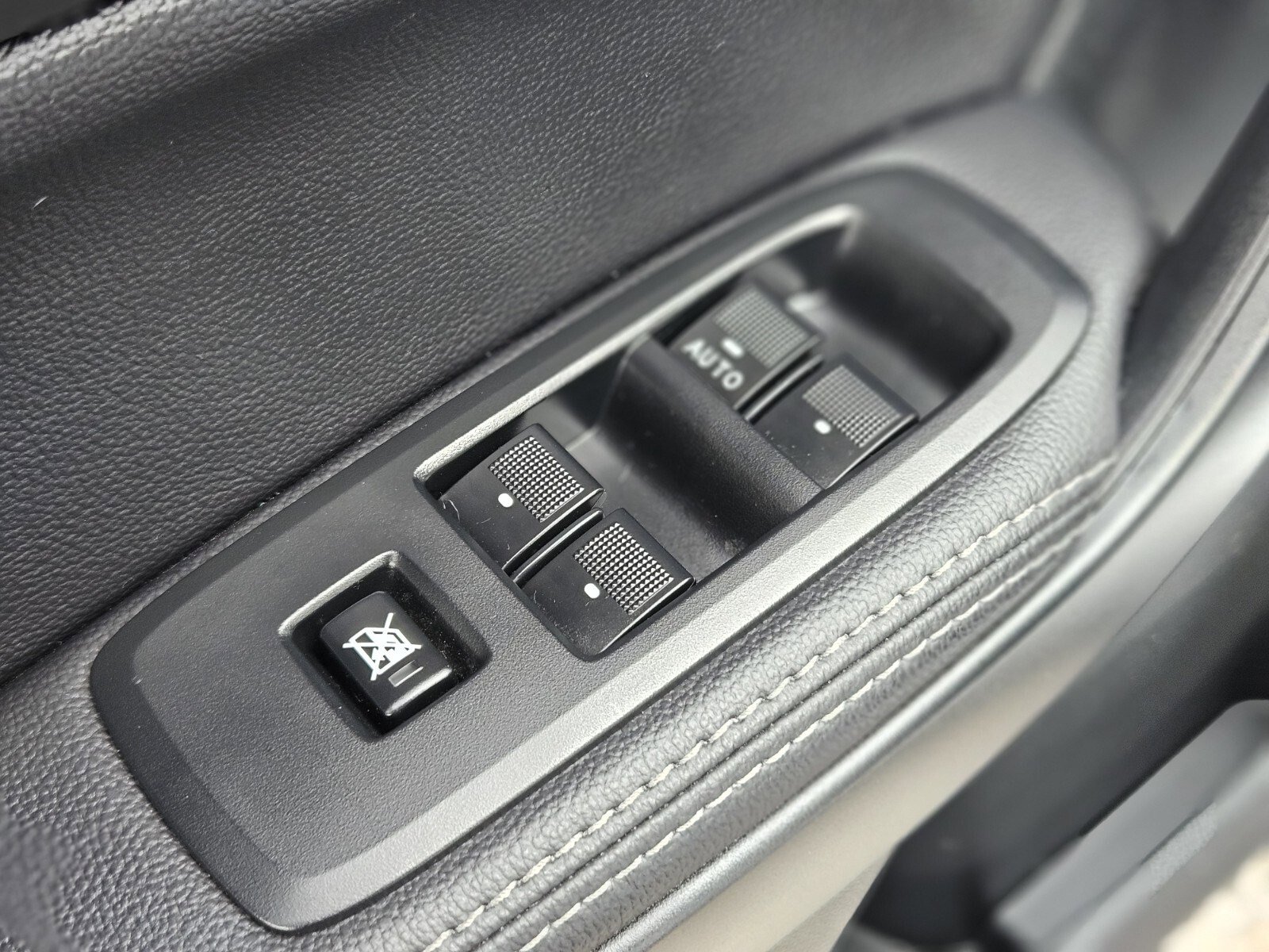 Certified 2023 Ford Ranger Lariat w/ FX4 Off-Road Package image 19