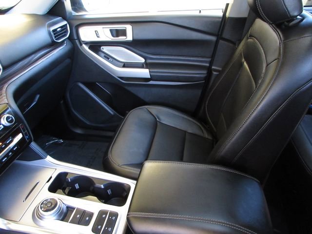Certified 2023 Ford Explorer Limited w/ Limited Technology Package RWD image 22