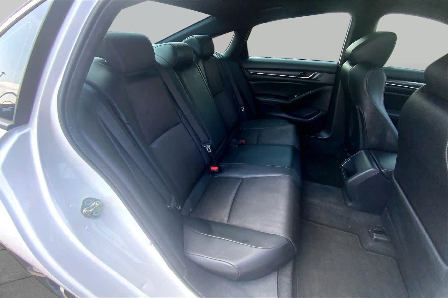 Used 2020 Honda Accord Sport image 20