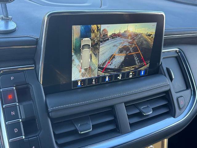 Used 2022 GMC Yukon XL SLT w/ SLT Premium Package AWD/4WD image 24