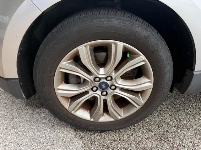 Certified 2020 Ford Edge Titanium AWD/4WD image 2