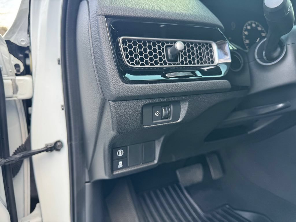 Used 2022 Honda Civic EX image 4