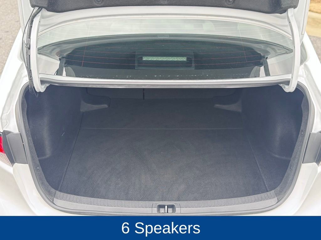 Used 2023 Toyota Corolla LE image 7