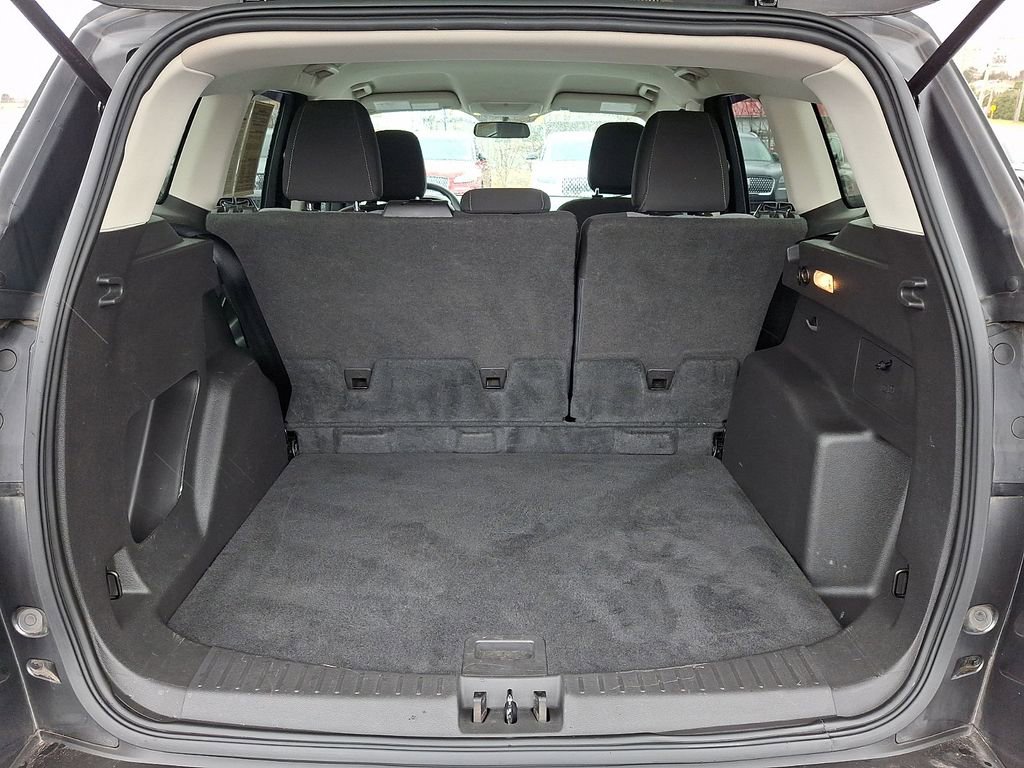 Certified 2018 Ford Escape SE w/ SE Sync 3 Package image 27