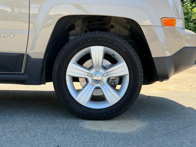Used 2017 Jeep Patriot Latitude FWD image 22