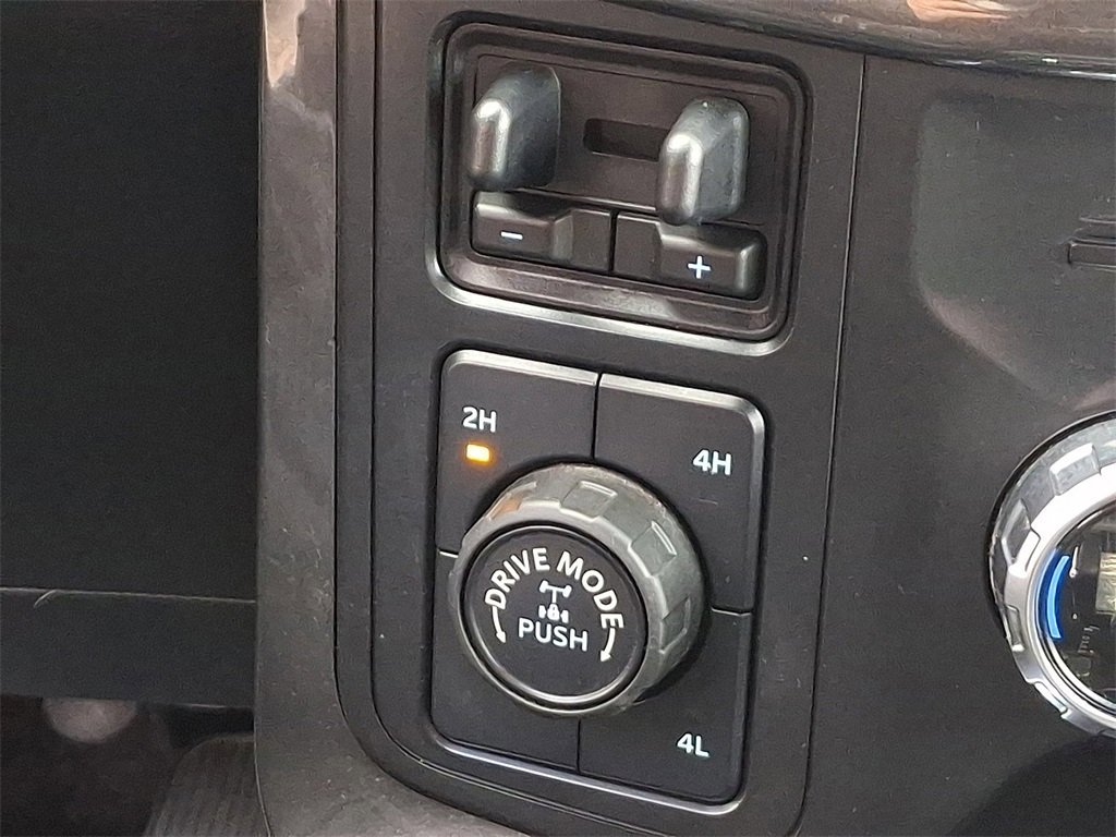 Certified 2021 Ford F150 XLT w/ Equipment Group 302A High image 26