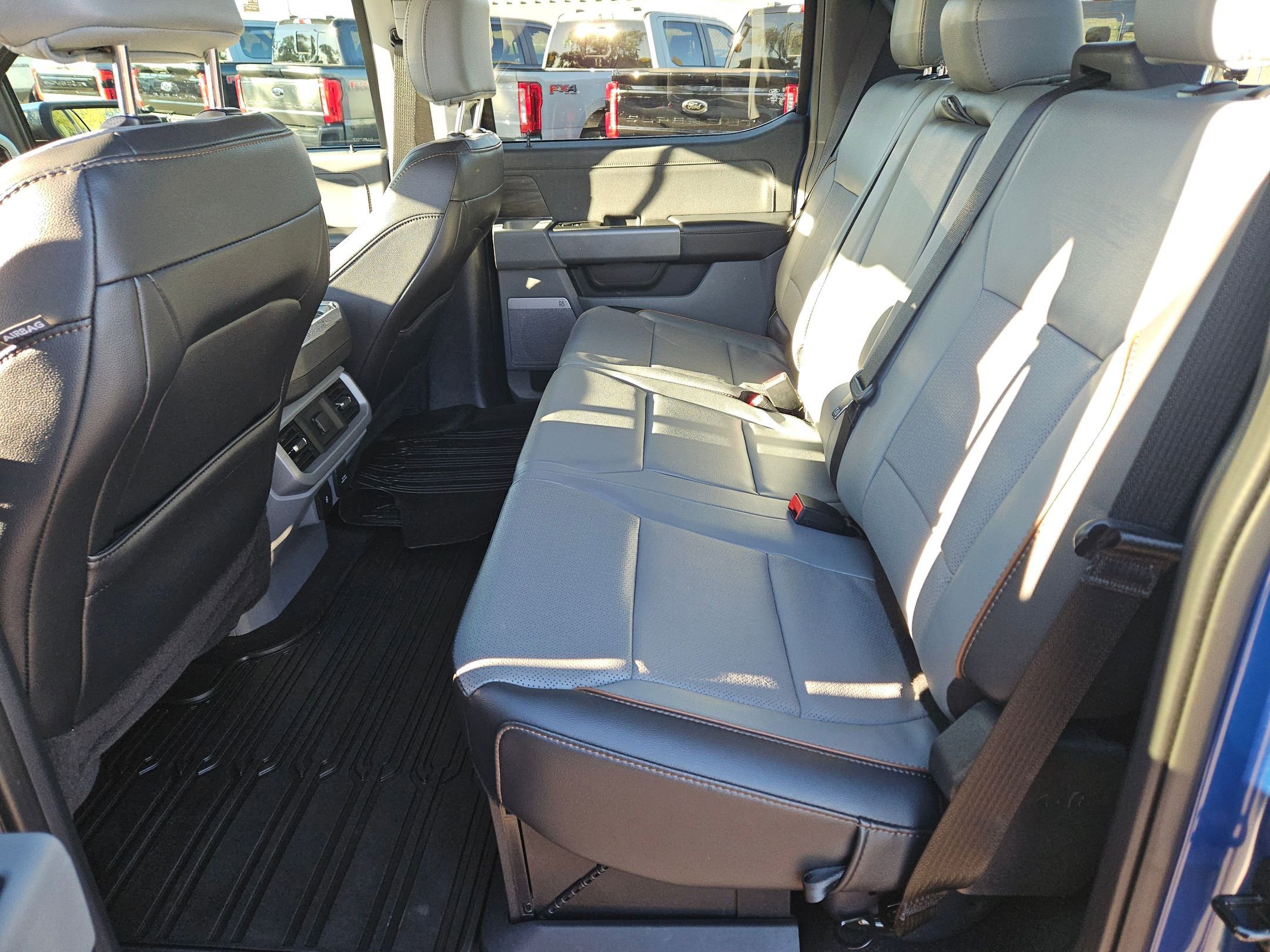 Certified 2024 Ford F150 Lariat w/ FX4 Off-Road Package image 22