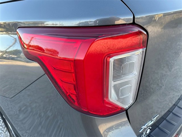 Certified 2023 Ford Explorer XLT image 37