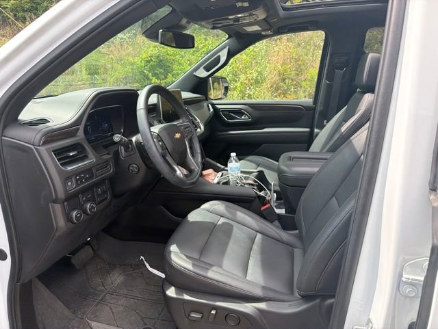 Used 2024 Chevrolet Tahoe LT w/ LT Signature Package RWD image 11