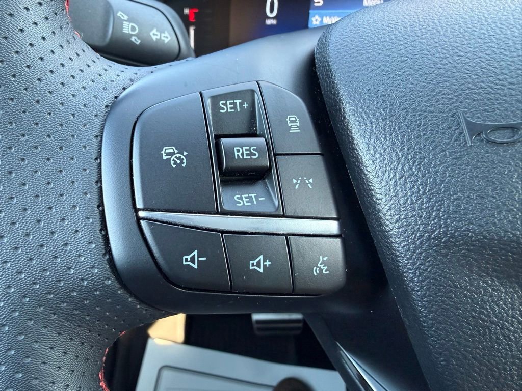 Certified 2023 Ford Escape ST-Line w/ Tech Pack #1 image 17