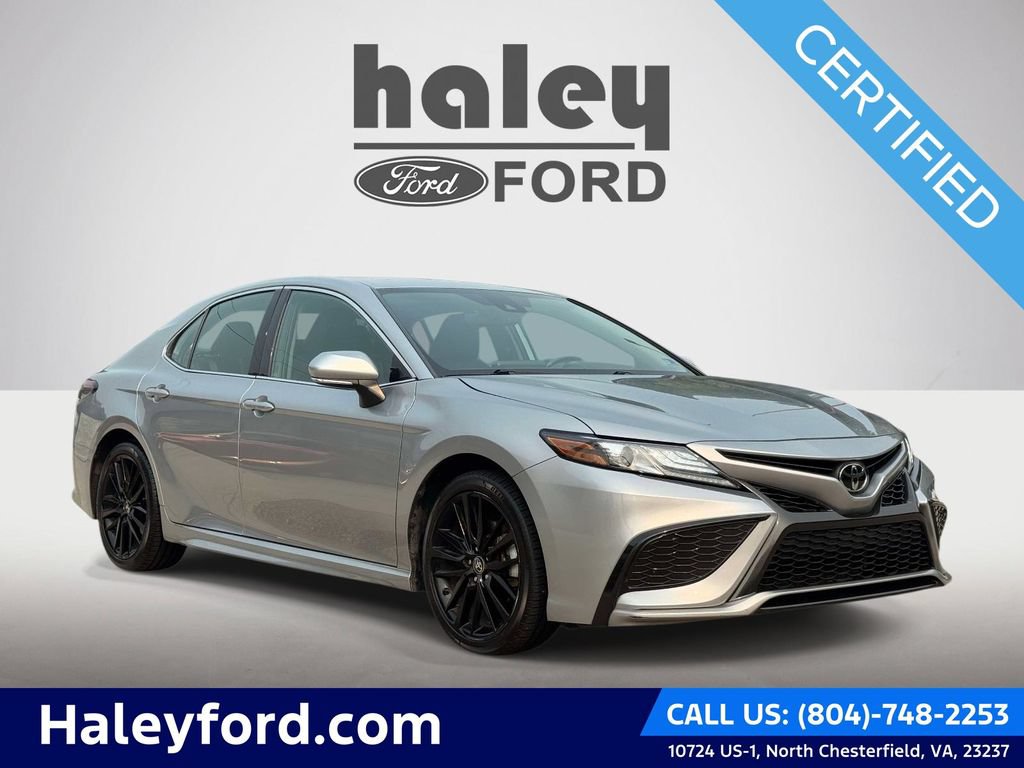 Used 2024 Toyota Camry XSE FWD image 1