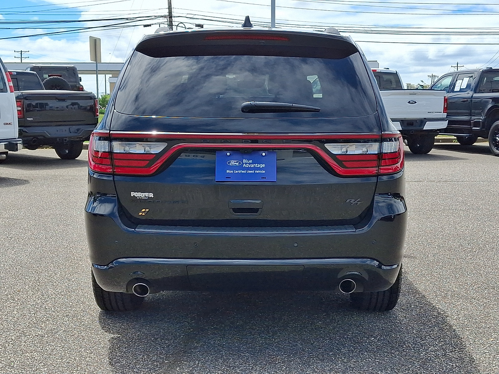 Used 2023 Dodge Durango R/T w/ Hemi Orange Plus Package AWD/4WD image 9