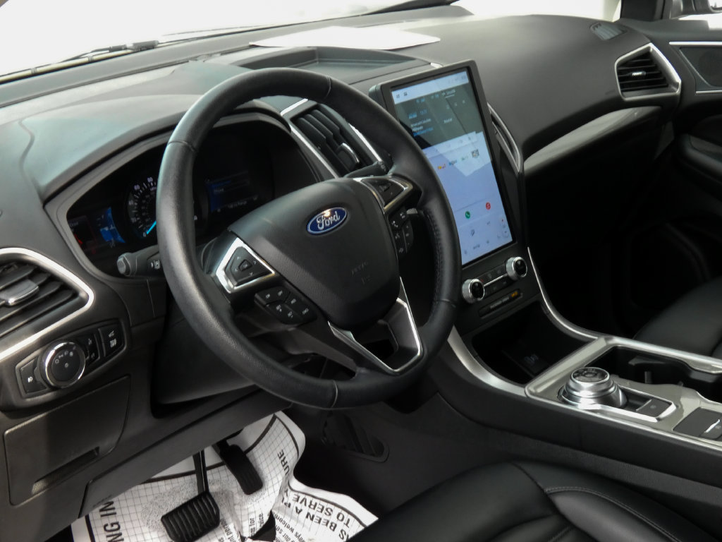 Certified 2024 Ford Edge SEL w/ Convenience Package AWD/4WD image 10