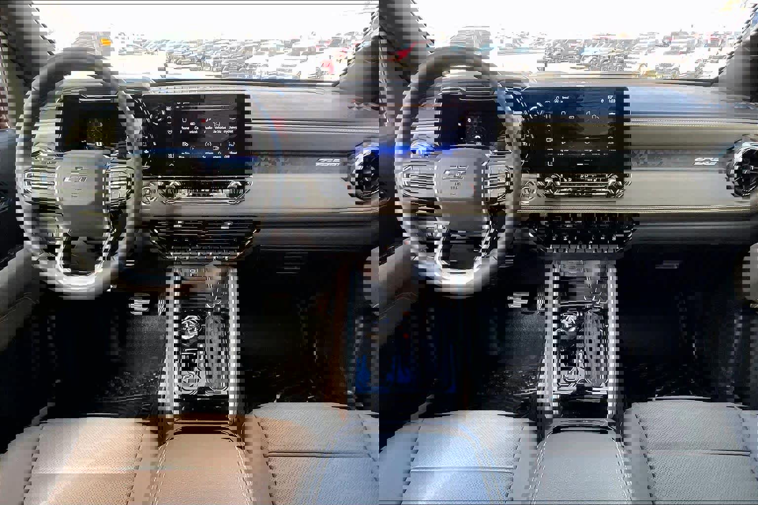 Used 2025 Chevrolet Colorado ZR2 w/ Technology Package image 14